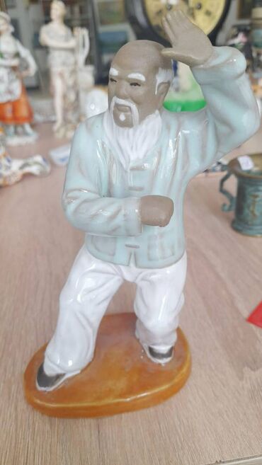 statuetkalar: Cini kung fu ustasi