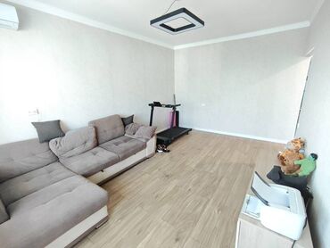 квартира бар: 3 бөлмө, 72 кв. м, 106-серия, 8 кабат, Евроремонт