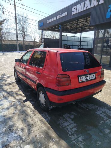 Volkswagen: Volkswagen Golf: 1994 г., 1.8 л, Механика, Бензин, Хэтчбэк