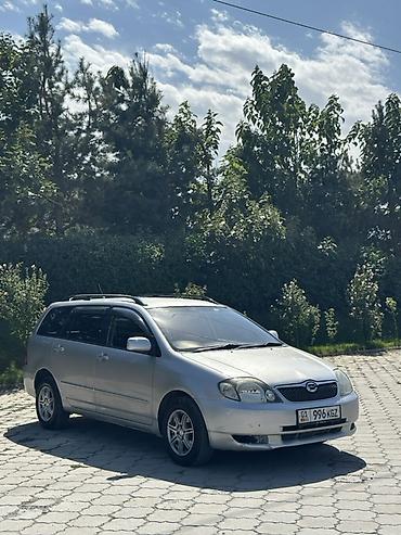 corola: Toyota Corolla: 2002 г., 1.8 л, Автомат, Бензин, Универсал — 2