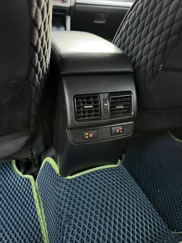 Subaru: Subaru Outback: 2017 г., Универсал — 13