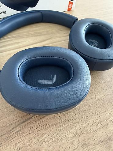 Audio: JBL Tune 770NC simsiz qulaqlıq Xüsusiyyətlər: - Adaptiv səsboğma — 3