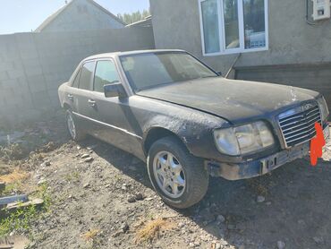 машина кровать купить: Mercedes-Benz W124: 1993 г., 2.2 л, Механика, Бензин, Седан