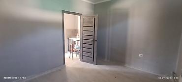 Продажа складов и мастерских: Продаётся земельный участок с хозяйственными постройками. с доходом — 10