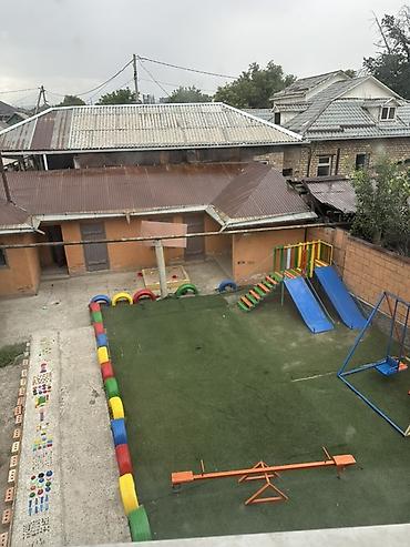 Бала бакчалар, бала багуучулар: Продается дом в Кызыл-Аскере, 200м2 на участке 5 соток. 2 этажа — 3
