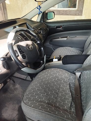 forester 2004: Toyota Prius: 2008 г., 1.5 л, Вариатор, Гибрид, Хэтчбэк — 10