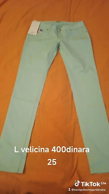takko pantalone: L velicina 400dinara
25 — 1