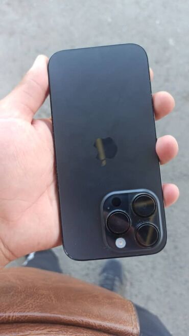мониторы профессиональный: IPhone 14 Pro, Б/у, 256 ГБ, Black Titanium, 84 %