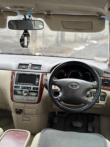 Toyota: Toyota Ipsum: 2003 г., 2.4 л, Автомат, Газ, Минивэн — 6