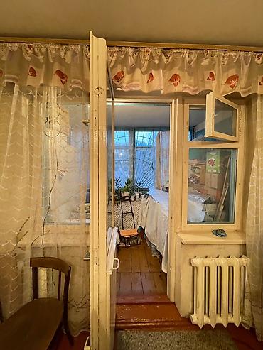 2 6: 2 комнаты, 43 м², 6 мкр 104 серия, 1 этаж, Старый ремонт — 6
