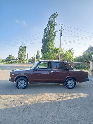 motorlu skuter: VAZ (LADA) 2107: 1.6 l | 2006 il 125127 km Sedan — 9