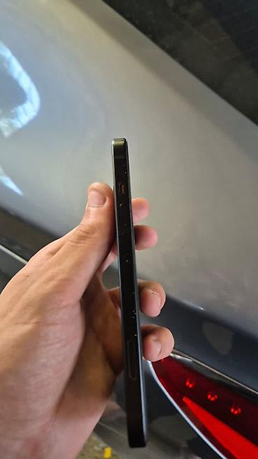 iphone 17 air: IPhone 15, 128 GB, Qara, Face ID — 4