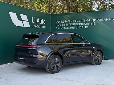 дверной ручка: Lixiang L6: 2024 г., 1.5 л, Автомат, Гибрид, Кроссовер — 2