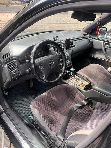 w210 2 2: Mercedes-Benz E-Class: 2000 г., 2.8 л, Автомат, Бензин, Седан — 3