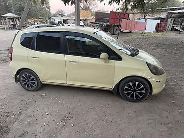 Haima: Honda Fit: 2003 г., 1.3 л, Вариатор, Бензин, Хэтчбэк — 9
