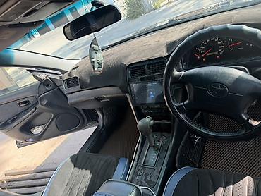 машина шины: Toyota Windom: 1996 г., 2.5 л, Автомат, Бензин, Седан — 7