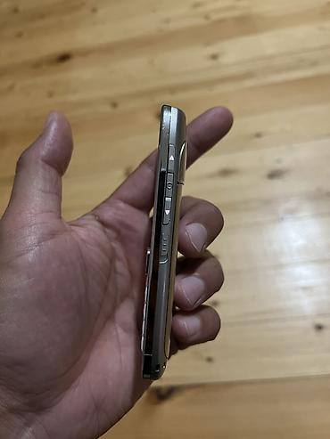 nokia magic max: Nokia E6, rəng - Ağ, Sensor — 3