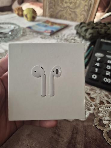 balaca quran kitabi: Apple AirPods (2-ci nəsil) – qutu komplekti Xüsusiyyətlər: - Simsiz — 1