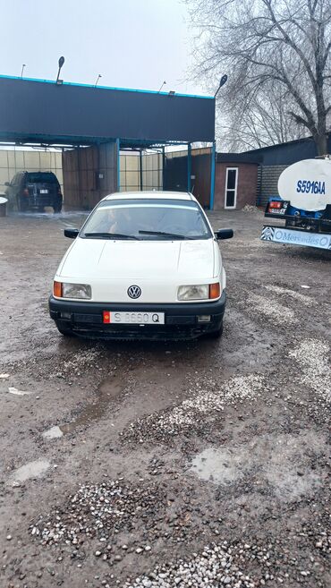 Volkswagen: Volkswagen Passat: 1988 г., Механика, Бензин, Седан at lalafo.kg — 2 Volkswagen: Volkswagen Passat: 1988 г., Механика, Бензин, Седан — 2
