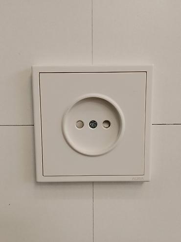 smart light: Розетка, Встроенные, 1 гнездо — 1