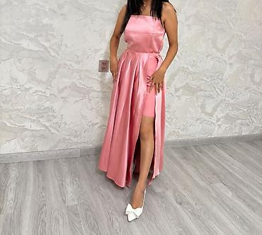 qisa toy donlari: İki hissəli şifon-satin don - Rəng: açıq çəhrayı - Üst hissə: qaytanı — 1