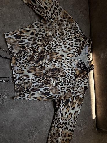 cins: Leopar printli qadın köynəyi - Model: qısa kəsimli, ön hissəsi yığma — 3