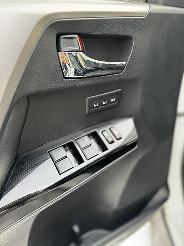 Toyota: Toyota RAV4: 2016 г., 2.5 л, Автомат, Гибрид, Кроссовер at lalafo.kg — 8 Toyota: Toyota RAV4: 2016 г., 2.5 л, Автомат, Гибрид, Кроссовер — 8