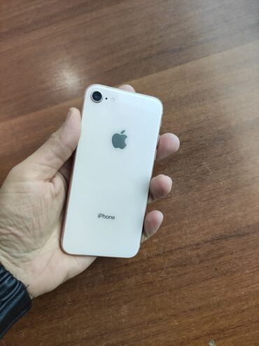 Apple iPhone: IPhone 8, 64 GB