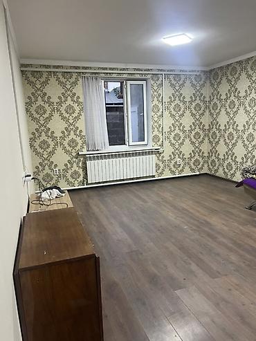 Продажа коттеджей и домов: 💫 Продается дом небольшой !!! 💫 Район : Дордой (Ак-Жар ) 📐 Площадь — 4