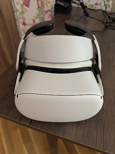 Видеоигры и приставки: Meta Quest 2 64GB satılır. Tam işlək vəziyyətdədir. 2 ədəd original — 5