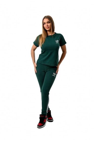 Kompleti: Adidas kompleti pamuk elastin 
S M L XL XXL
Cena 2300 din — 25