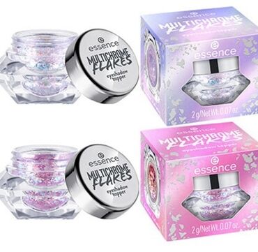 Šminka: Essence multichrome flakes topper senka za oči 01, 02 na lalafo.rs Šminka: Essence multichrome flakes topper senka za oči 01, 02