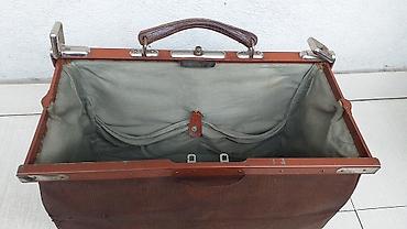 Ostali predmeti za umetnost i kolekcionarstvo: Obijačke tašne model "Alo Bing kako brat" Kožna tašna starinski model — 17