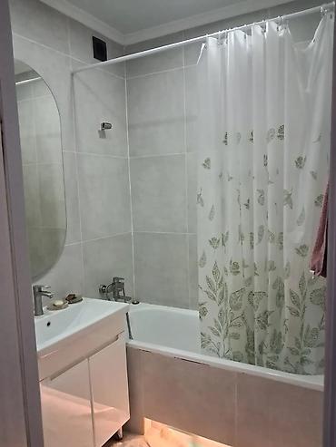 3 3: 3 комнаты, 59 м², Ала-Арча ТРЦ Элитка, 6 этаж — 6