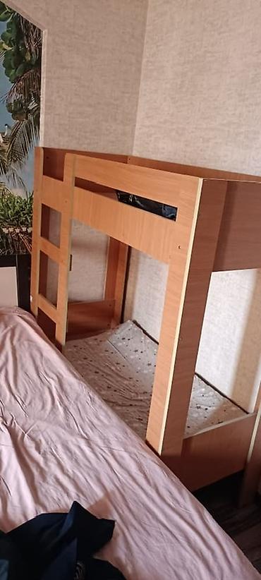 2х ярус кровать: Двухъярусная детская кровать, Б/у, ЛДСП — 3