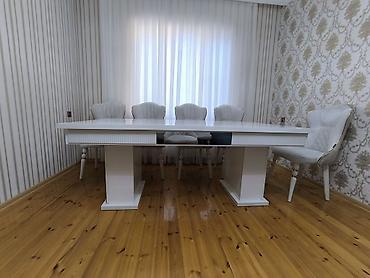 Ağ rəngdə, klassik-modern tərzdə geniş yemək masası və 8 ədəd stul lalafo.az -da Ağ rəngdə, klassik-modern tərzdə geniş yemək masası və 8 ədəd stul