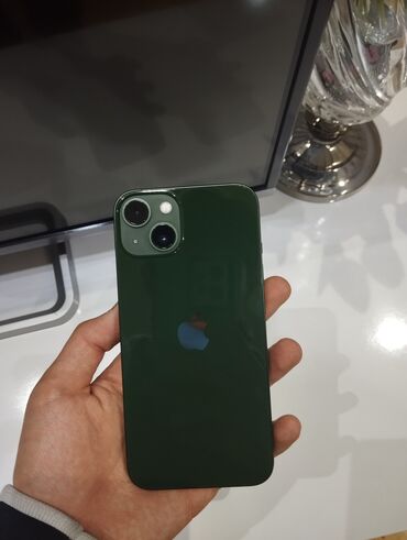Apple iPhone: IPhone 13, 128 ГБ, Alpine Green, Face ID