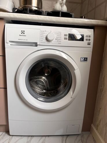 lotus paltaryuyan: Paltaryuyan maşın Electrolux, 5 kq, Yeni, Avtomat, Qurutmasız, Kredit yoxdur, Ödənişli çatdırılma