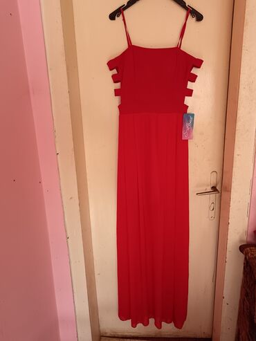 elegantna haljina otvorena leda: M (EU 38), bоја - Crvena, Večernji, maturski, Na bretele