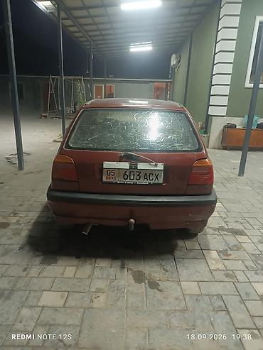 на гольф: Volkswagen Golf: 1993 г., 1.8 л, Бензин, Хэтчбэк — 3