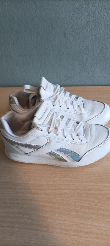 kečevi patike: Reebok, Size - 32