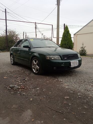 elimyandida satilan masinlar: Audi A4: 1.8 l | 2003 il Sedan