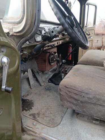 Грузовики: Грузовик — 8