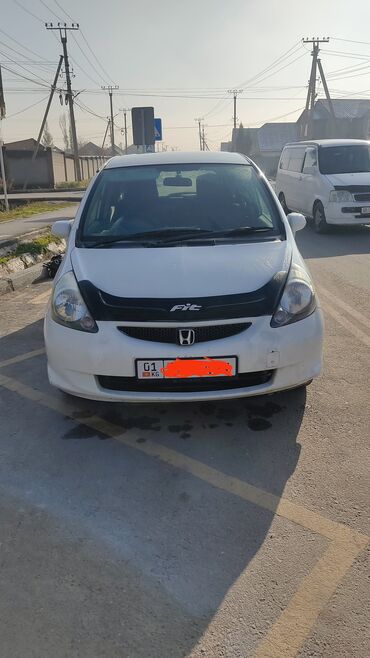 Honda: Honda Fit: 2005 г., 1.3 л, Вариатор, Бензин, Хэтчбэк