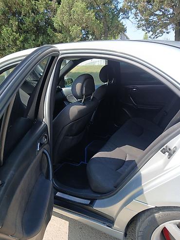 190 dizel mercedes: Mercedes-Benz C-Class: 2 l | 2001 il Sedan — 6