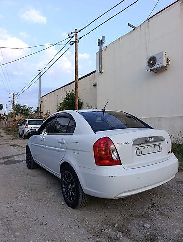 Hyundai: Hyundai Verna: 1.5 л | 2008 г. Седан — 2