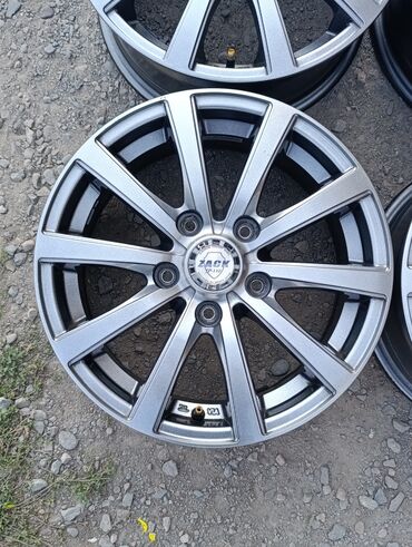 Диски: Литые Диски R 15 Комплект, отверстий - 5, Б/у at lalafo.kg — 3 Диски: Литые Диски R 15 Комплект, отверстий - 5, Б/у — 3