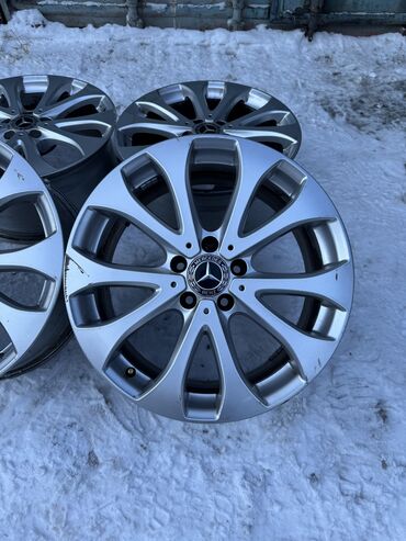 Диски: Литые Диски R 18 Mercedes-Benz, Комплект, отверстий - 5, Б/у — 10