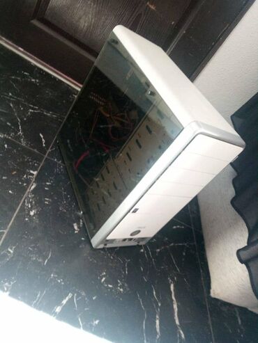 Desktop računari i radne stanice: I7 Gejmer Beli odličan-Odlicno sklapan GEJMER, stigao od preko . U — 1