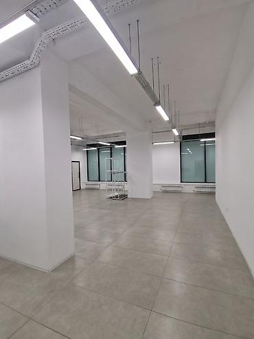 🏢 Сдаётся коммерческое помещение — 175 м² 📍 7-й микрорайон, рядом со